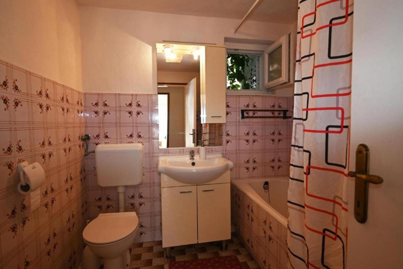 Apartment Mihovilovic Slatine Exterior foto