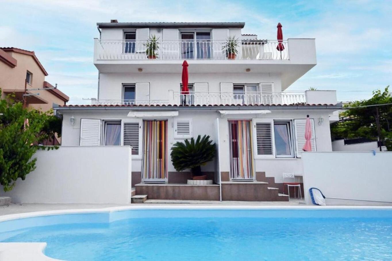 Apartment Mihovilovic Slatine Exterior foto